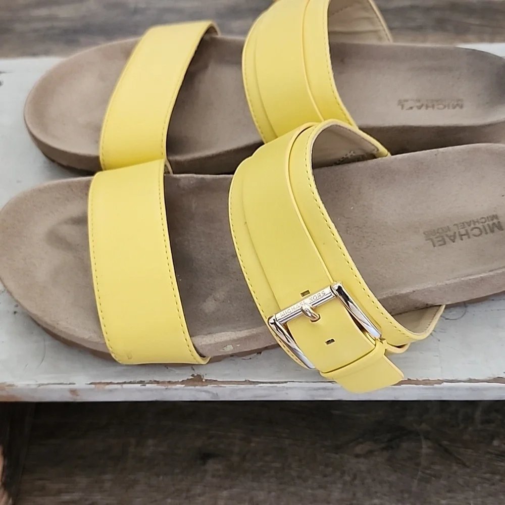 MICHAEL KORS WOMAN'S SANDALS - Picture 2 of 10